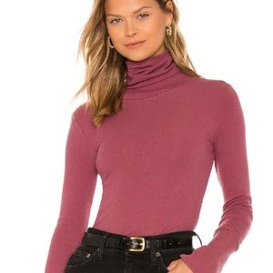💖NWOT FREE PEOPLE Sydney Layering Turtleneck in Mauve , Size Large